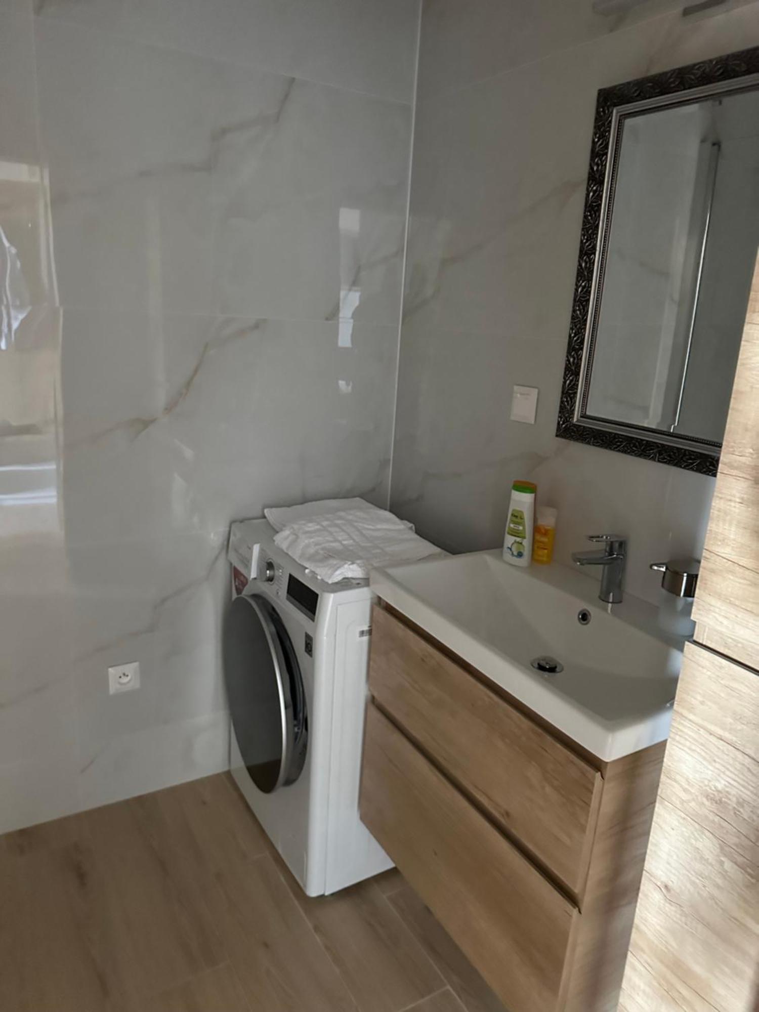 ברטיסלאבה Majestic Old Town Apartments מראה חיצוני תמונה